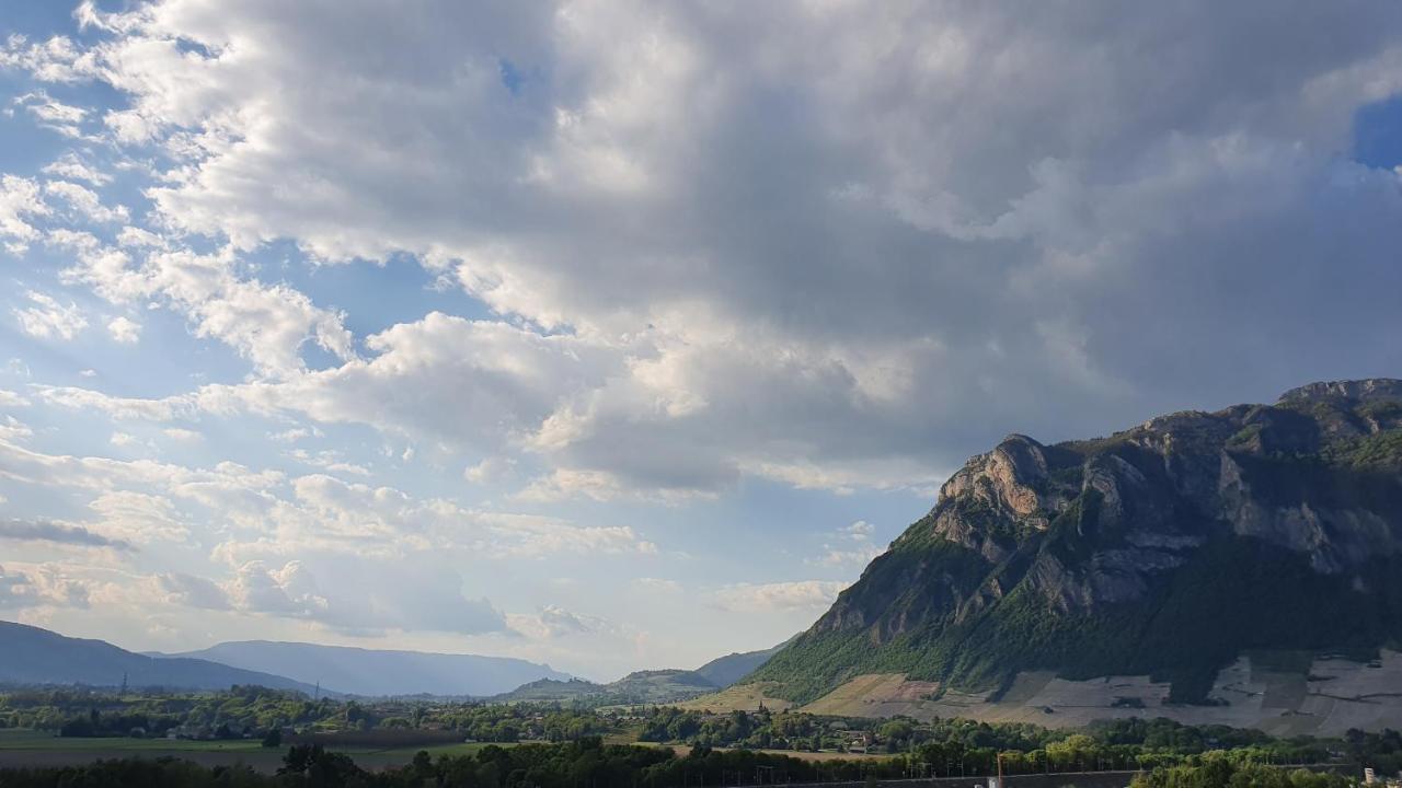 Gite Clair, Spacieux Et Cosy Avec Vue Sur Le Massif De La Chartreuse Sainte-Helene-du-Lac Экстерьер фото